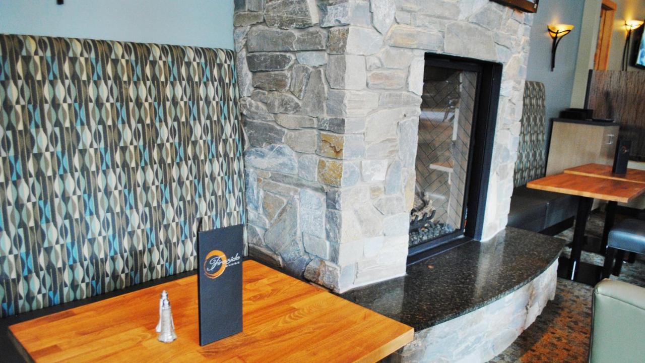 Prestige Hudson Bay Lodge & Conference Centre, Worldhotels Crafted Collection Смитерс Экстерьер фото