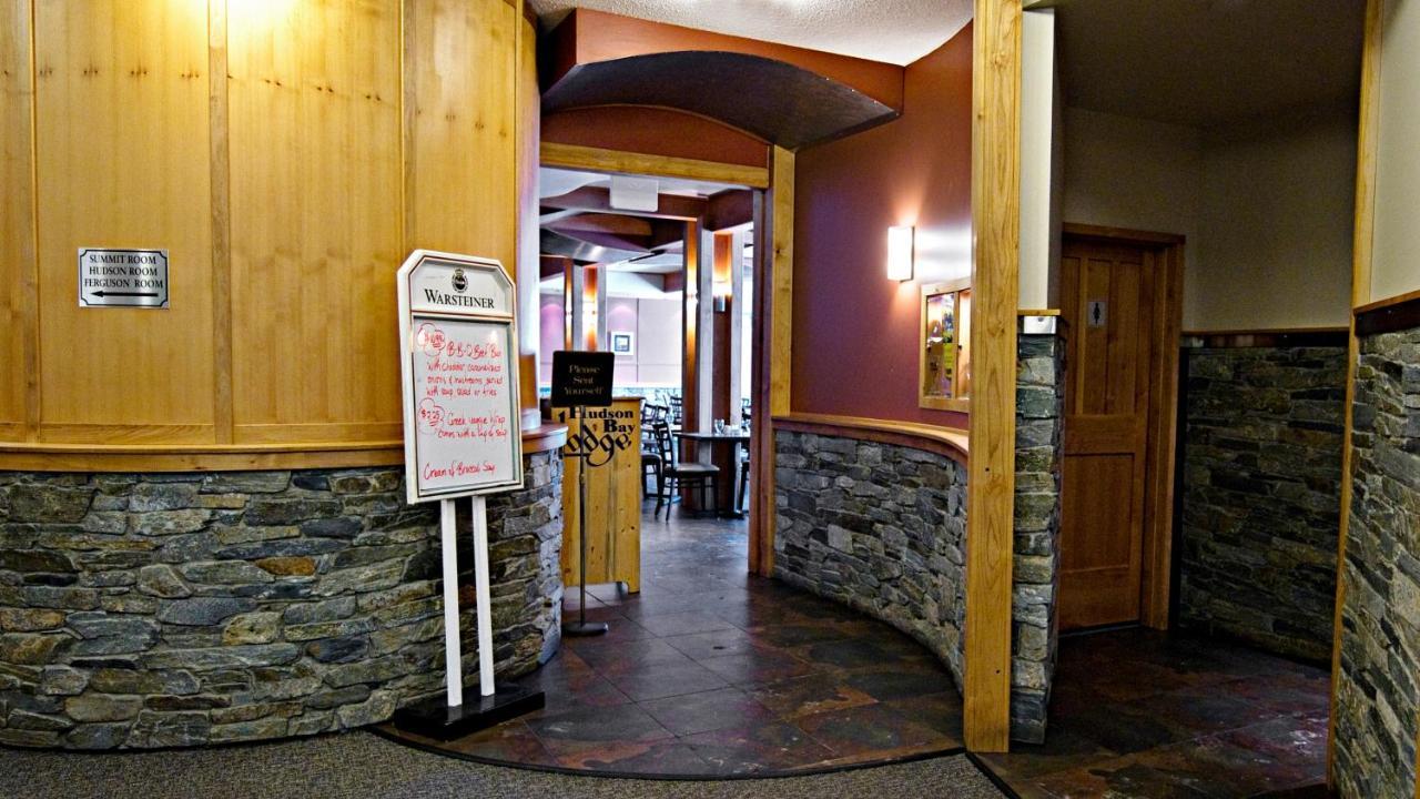 Prestige Hudson Bay Lodge & Conference Centre, Worldhotels Crafted Collection Смитерс Экстерьер фото